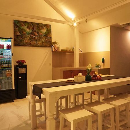 Summer Of Surf Hostel Uluwatu 乌干沙 外观 照片