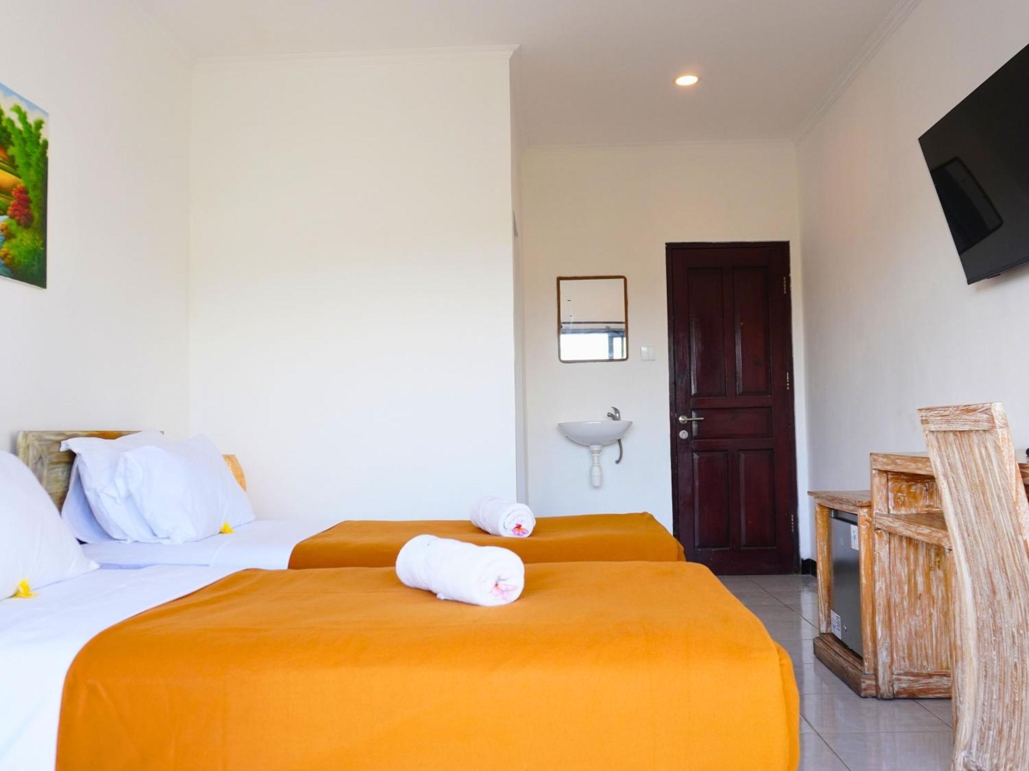 Summer Of Surf Hostel Uluwatu 乌干沙 外观 照片