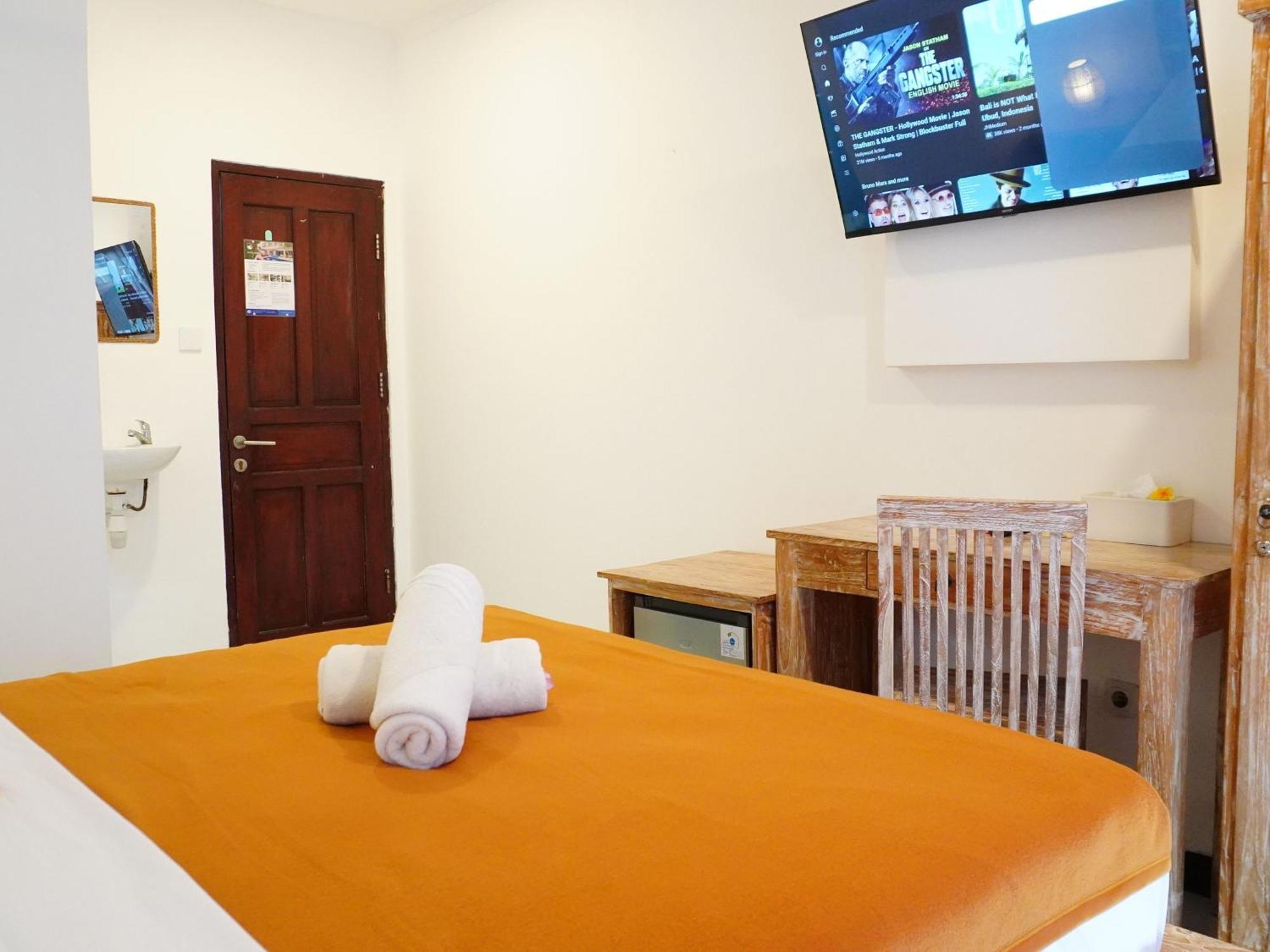 Summer Of Surf Hostel Uluwatu 乌干沙 外观 照片