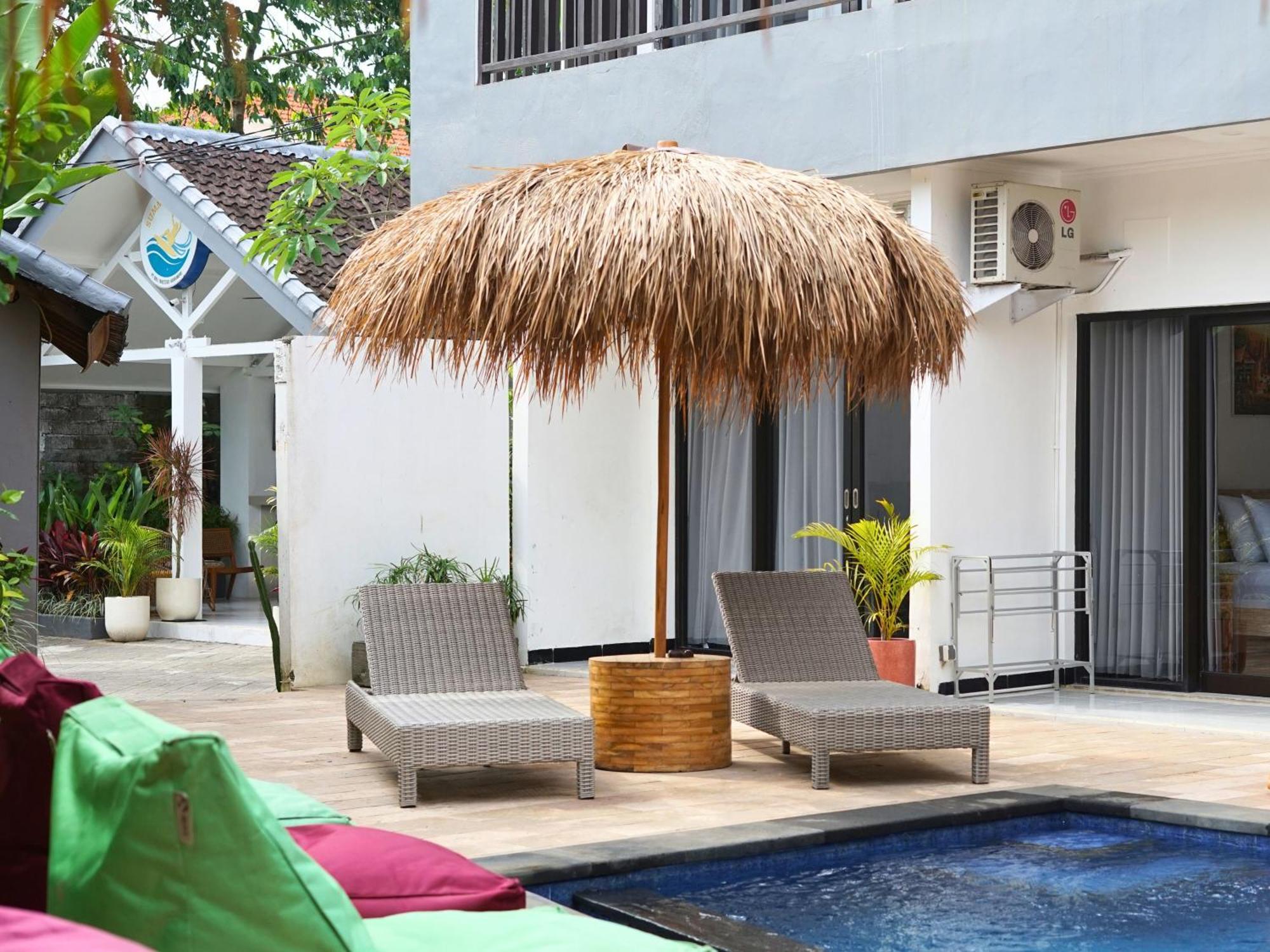 Summer Of Surf Hostel Uluwatu 乌干沙 外观 照片