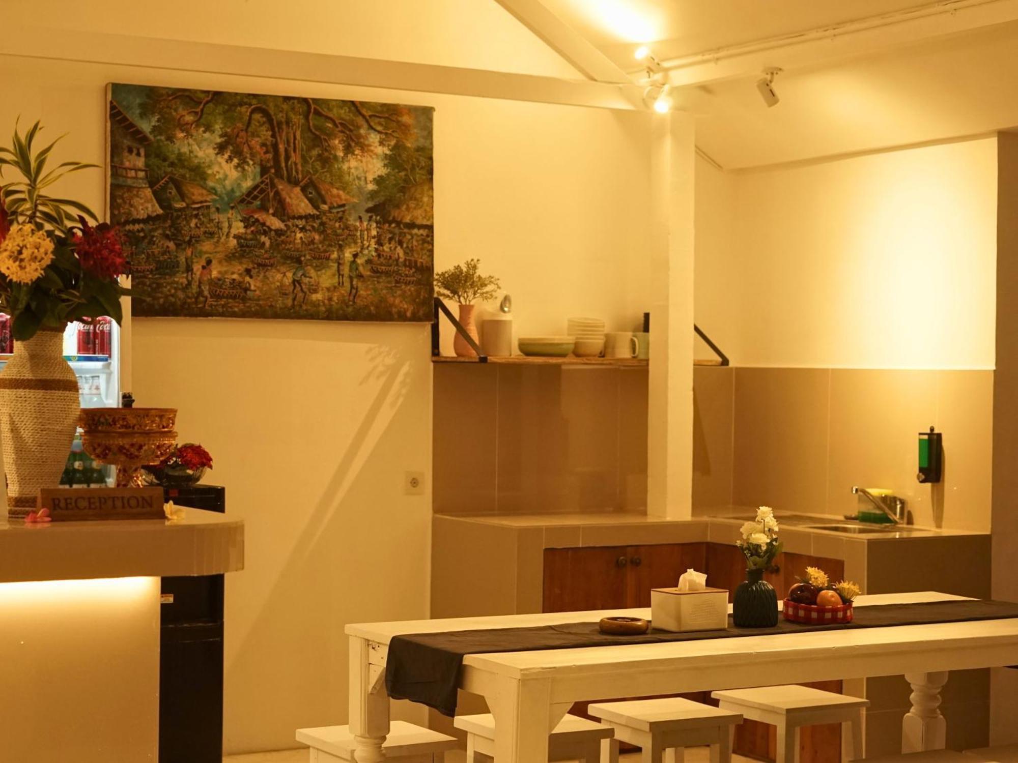 Summer Of Surf Hostel Uluwatu 乌干沙 外观 照片