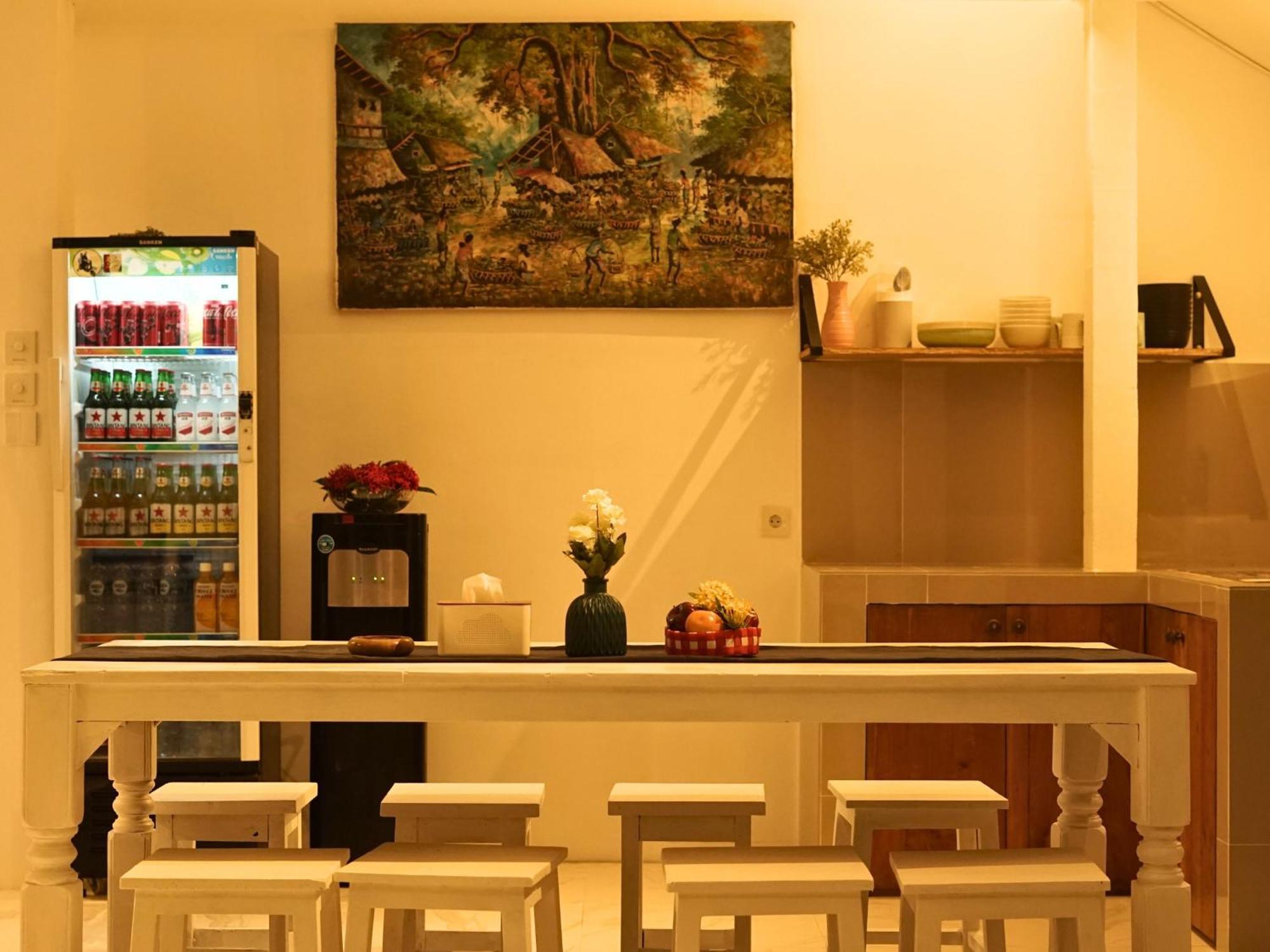 Summer Of Surf Hostel Uluwatu 乌干沙 外观 照片